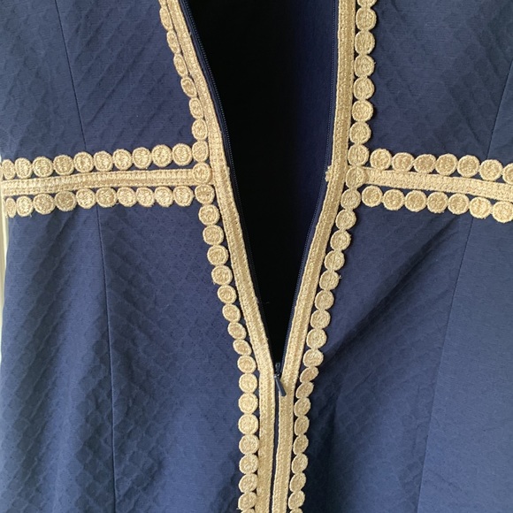 Lilly Pulitzer Navy Shift Dress Size 2 Like New! - Picture 10 of 10